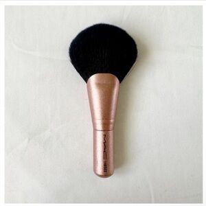 Mac 140SES LIMITED EDITION & UNAVAILABLE Fan Brush New in Sealed Packaging NWT